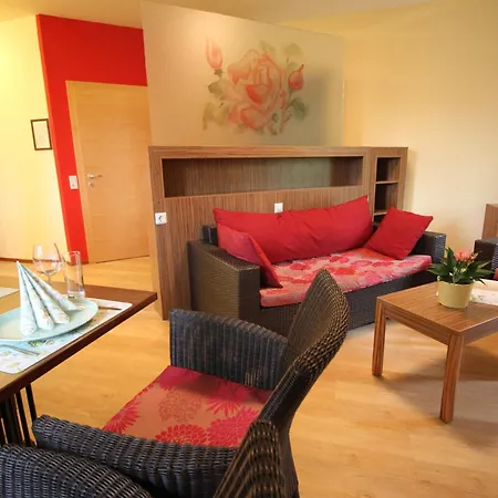 Rosenhotel - Serviced 4* Zwentendorf