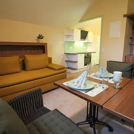 Rosenhotel - Serviced 4*